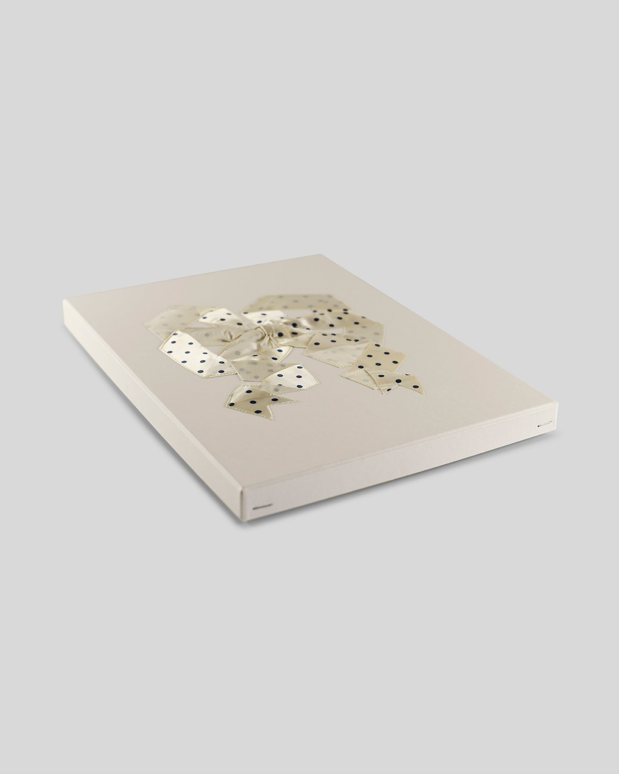 n12 — Kartenbox