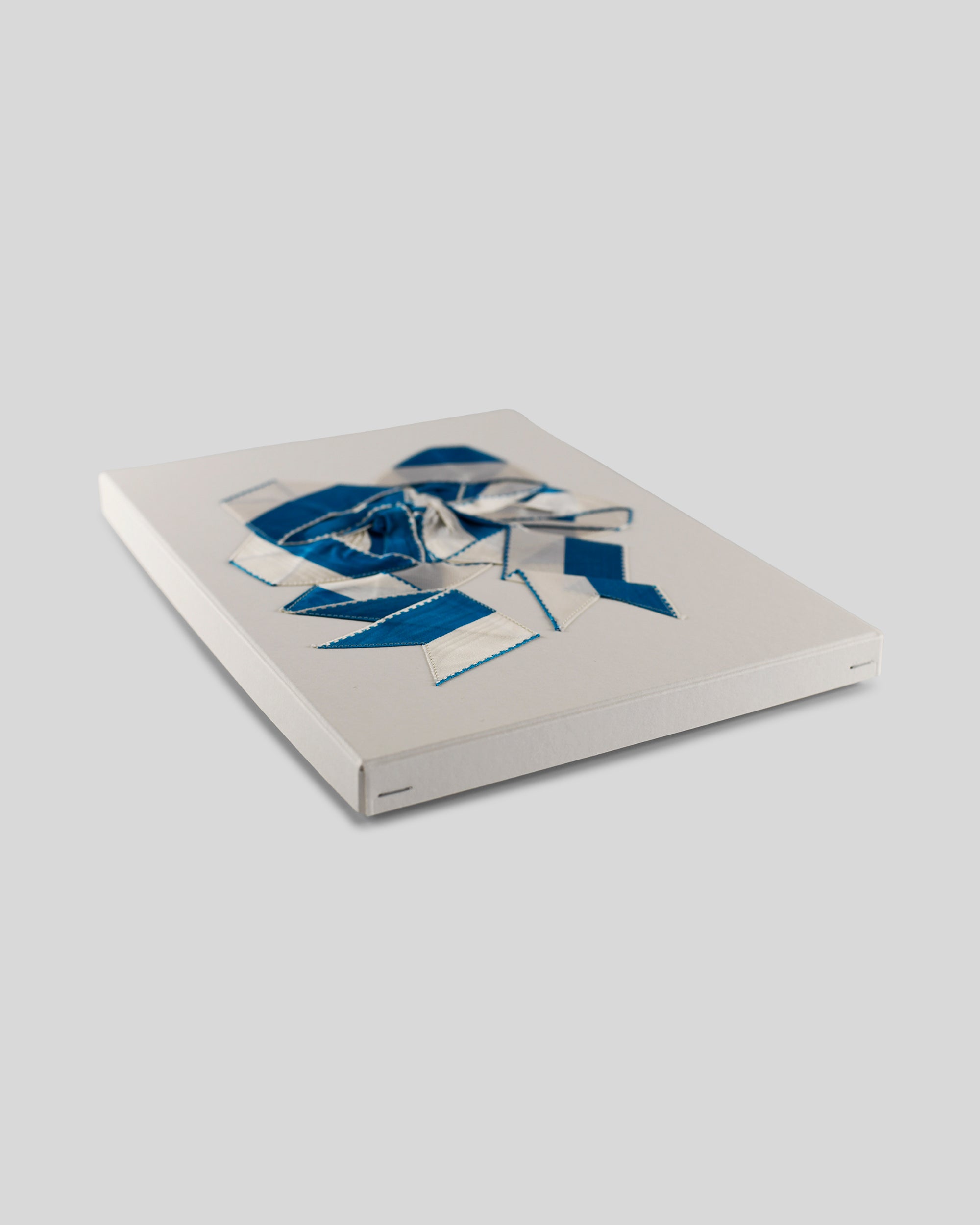 n06 — Kartenbox