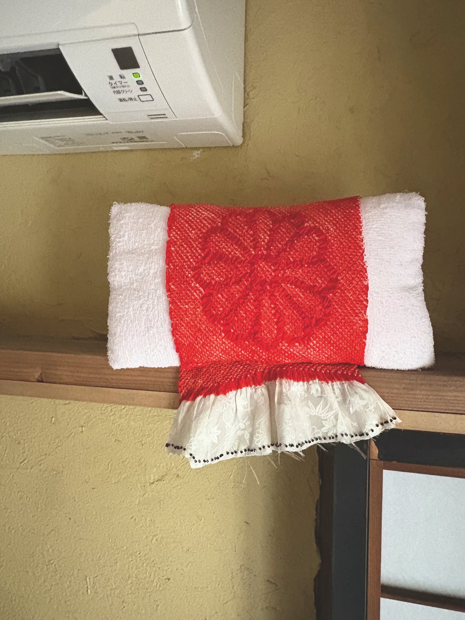 n11 — Flower Shibori