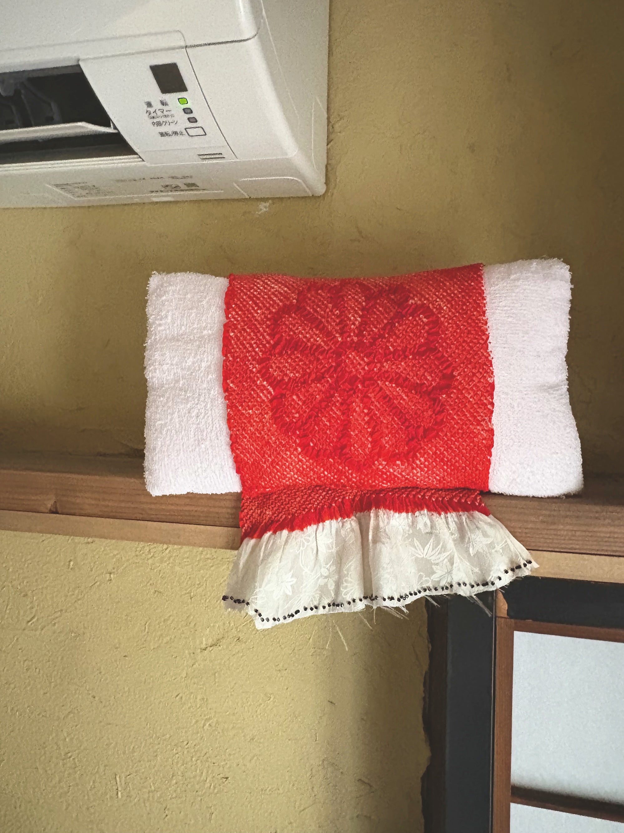 n11 — Flower Shibori